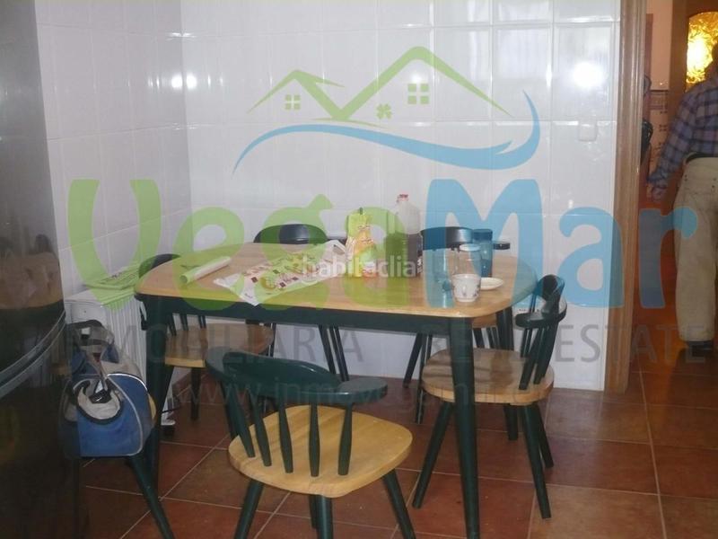 Foto 19a2e625-efca-4d60-9899-3d02c8613ad4. Masía referencia f409
se vende cortijo en cazulas (otivar). esta parcela de 50.000m2 contiene jardines, frutales y olivos. en ella está en Otívar