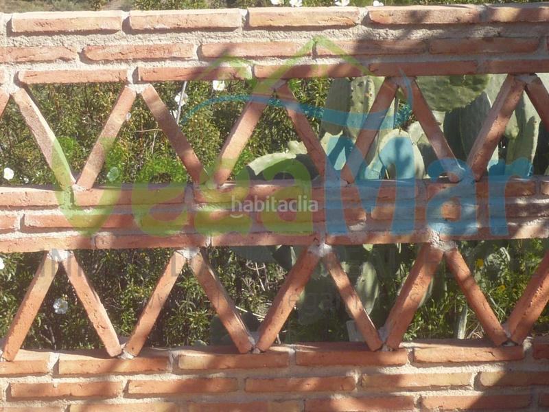 Foto ed4200a1-0ac0-4ddb-89dd-03c48814e30f. Masía referencia f409
se vende cortijo en cazulas (otivar). esta parcela de 50.000m2 contiene jardines, frutales y olivos. en ella está en Otívar
