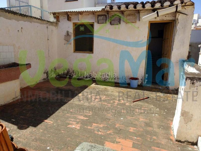 Foto 8bc2d8d3-97dd-470b-aecb-2fae3ffe0fa2. House in Almuñecar centro Almuñécar