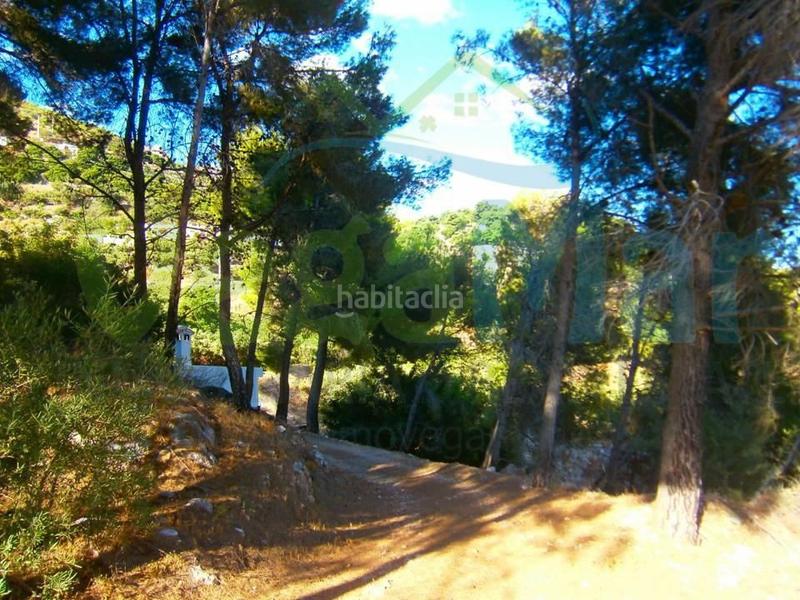 Foto eecac150-535f-4595-bcfc-fec7c925a662. Terreny residencial a Otívar