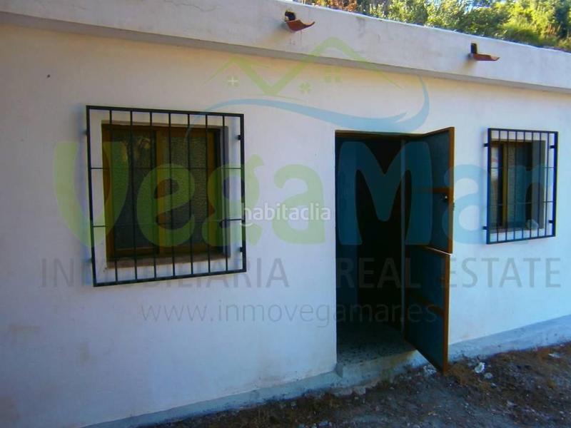 Foto f118f393-17df-4357-882c-435a91f33df4. Terreny residencial a Otívar