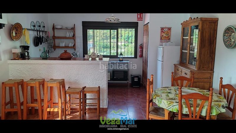 Foto c7ae2e5f-d151-4b81-9aee-e672f140b26c. Location maison avec piscine dans Ítrabo