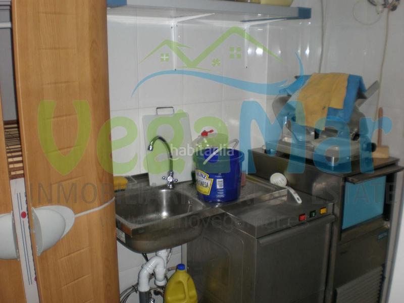 Foto 43dbaf2d-a9e2-493d-ab86-a0db0d71a9b2. Local comercial a Almuñecar centro Almuñécar