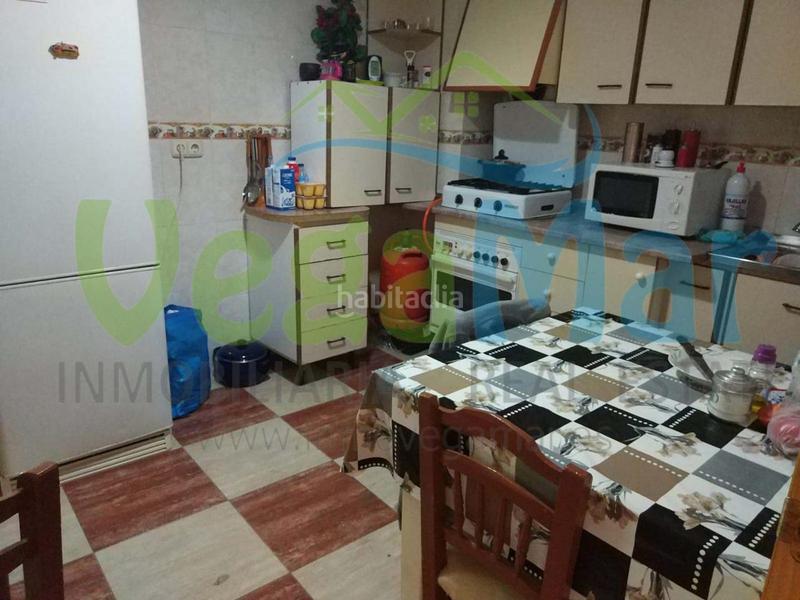 Foto 6bb12e40-1fb0-4300-92fb-b39bdf85af6d. Casa amb aparcament a Ítrabo