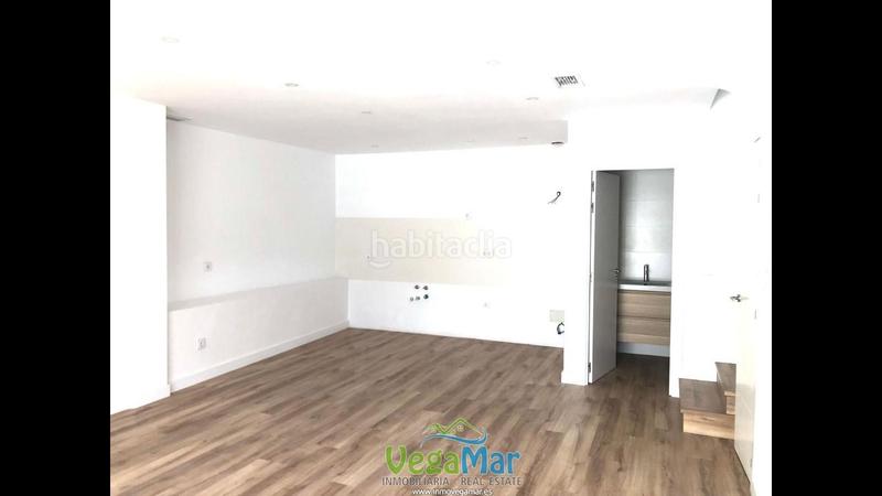 Foto fad4cd4b-0ff1-4b26-ad1b-f9d4120ddb45. Casa in Almuñecar centro Almuñécar