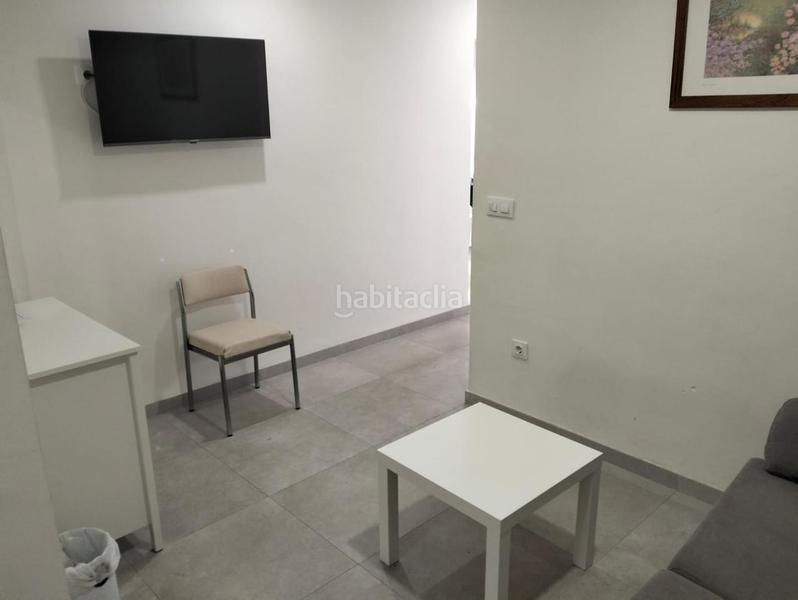 Foto 2af1a8c9-dfc9-4a49-a15f-c24880dbf127. Alquiler piso se alquila apartamento en el centro, almuñecar en Almuñécar