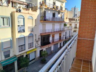 Lloguer Pis  De la victoria. Se alquila apartamento en el centro, almuñecar