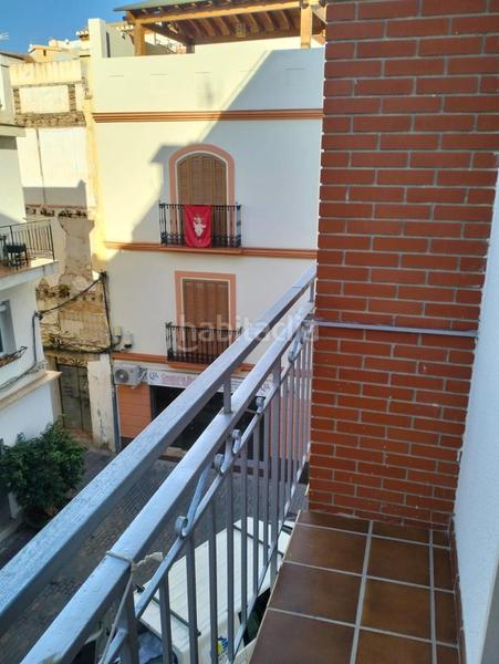 Foto 85e5b9ad-0e32-4fbe-afa2-619277fa7d68. Alquiler piso se alquila apartamento en el centro, almuñecar en Almuñécar
