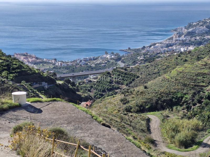 Foto b64ad68a-d498-4e38-8c42-63494d7cbdd2. Terreno residenziale in Ítrabo