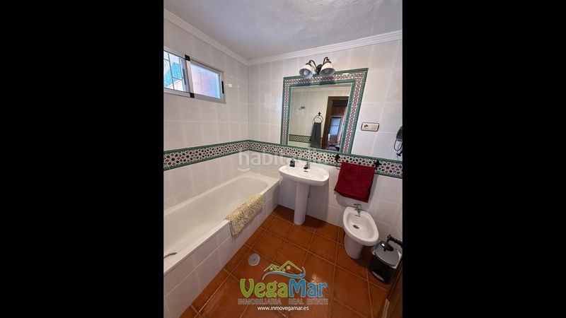 Foto 1b5f37c8-222d-4619-9a60-8826b75f83c4. Country house with parking pool in Jete