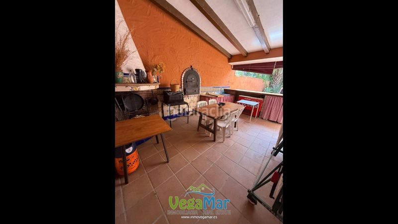 Foto 5d88f75c-76aa-45a0-bd75-03c283f4b128. Country house with parking pool in Jete