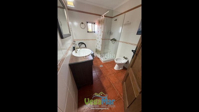 Foto b6daafa4-2de7-406b-ada0-be38302bf63d. Country house with parking pool in Jete