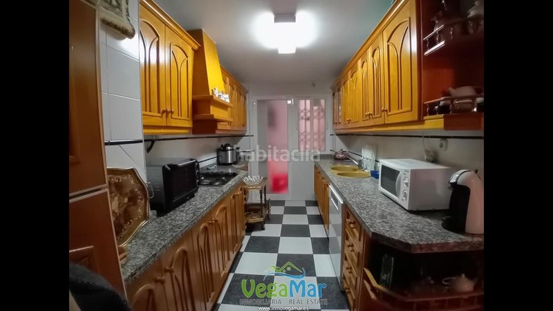 Foto 9a6e55c8-81a3-4123-ba34-839d0165ecec. Flat in Almuñecar centro Almuñécar