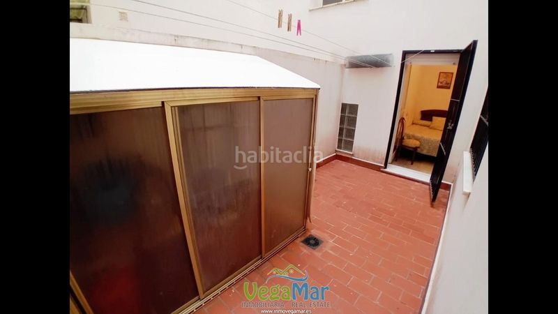 Foto ef0933bb-8b52-4536-859f-9dfe05fa1623. Flat in Almuñecar centro Almuñécar