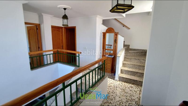 Foto 0b4ee63d-da47-4c3f-8bb7-ddb5e2c7f770. Casa en Motril ciudad Motril