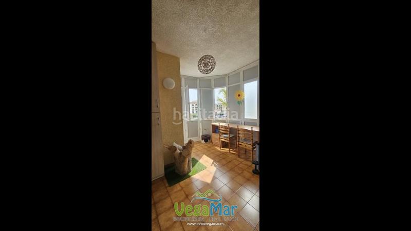 Foto ff91b95f-bb55-4775-bbaf-9f366571d4e5. Appartamento con parcheggio in Almuñecar centro Almuñécar