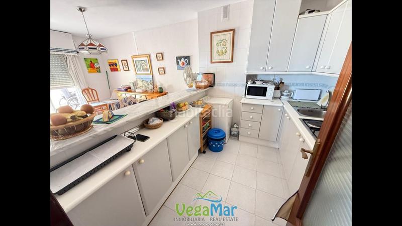 Foto a5459fe3-1eb4-4a08-bbd9-fc5106d1e223. Miete etagenwohnung mit parking in Almuñecar centro Almuñécar