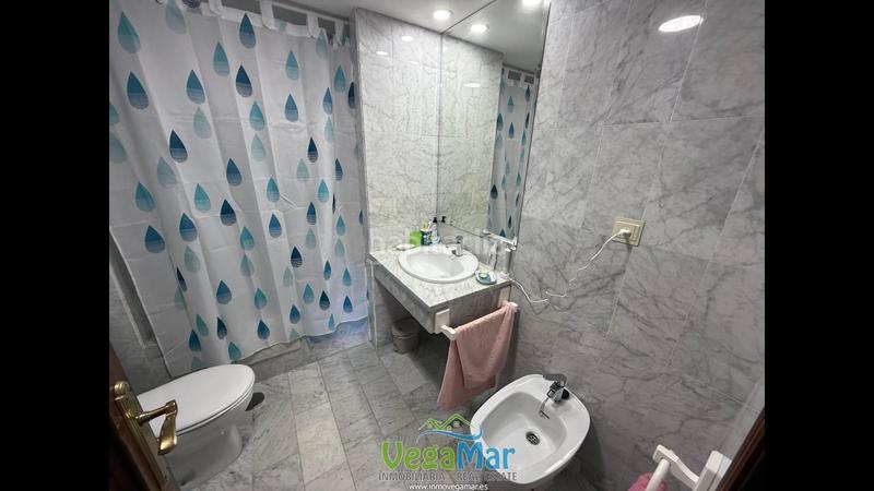 Foto 9d0a40d2-9ea3-4865-ae81-856d97e6cd1a. Alquiler piso en Almuñecar centro Almuñécar