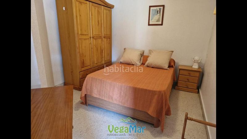 Foto 6022ca72-0328-4ced-adfa-859e8c70ba28. Piso en Almuñecar centro Almuñécar