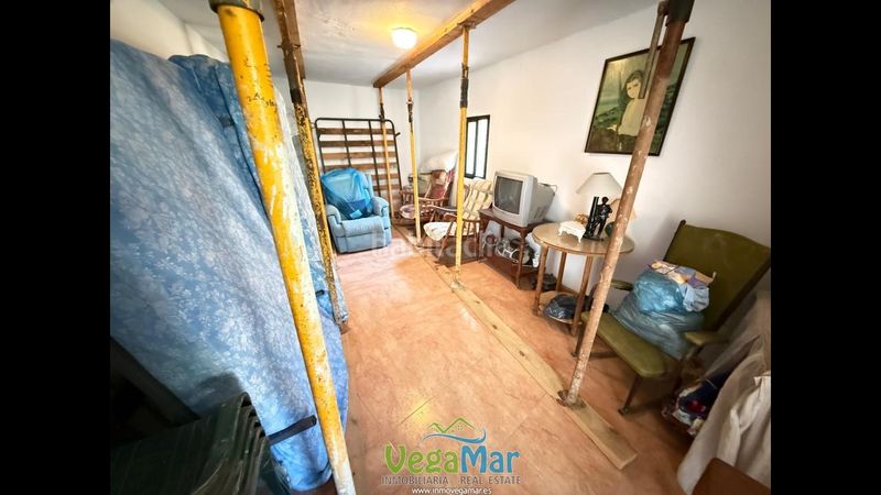 Foto 09c6fb2c-05c4-4164-92f2-bb2f513bca63. Country house with parking in Jete