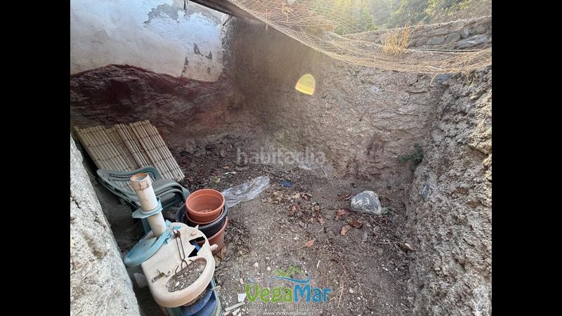 Foto 517a121b-fd41-4e9f-b596-972c04593fd2. Country house with parking in Jete