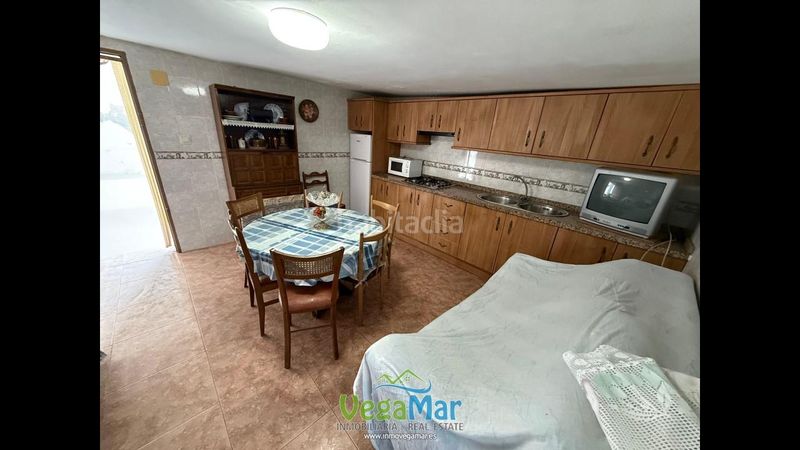 Foto 75c439c0-fd88-4ee1-ad3d-5cb45894caa9. Country house with parking in Jete
