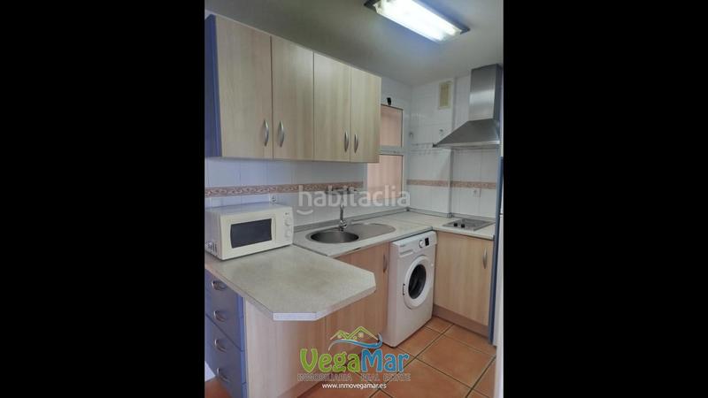 Foto e4d8bf92-66ba-4ff4-b157-3052a19710a7. Piso en Velilla - Velilla Taramay Almuñécar