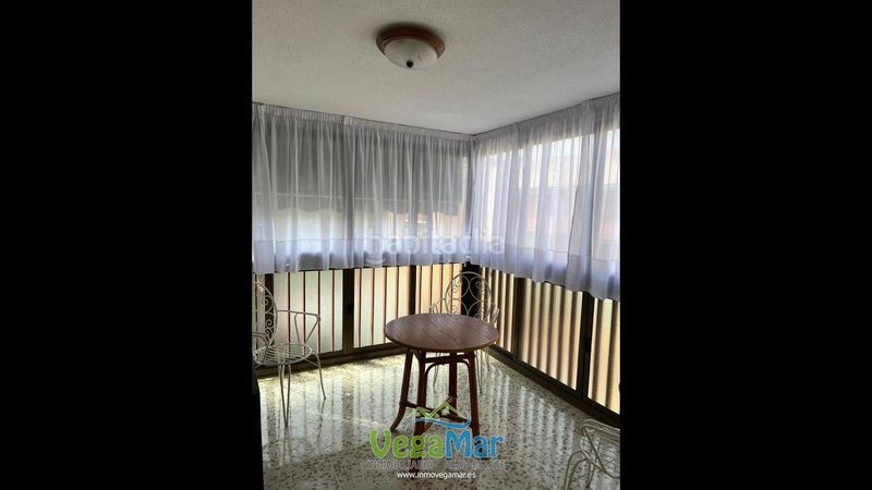 Foto 354cc03b-23ce-4914-902e-13987bb00105. Rent flat in Almuñecar centro Almuñécar