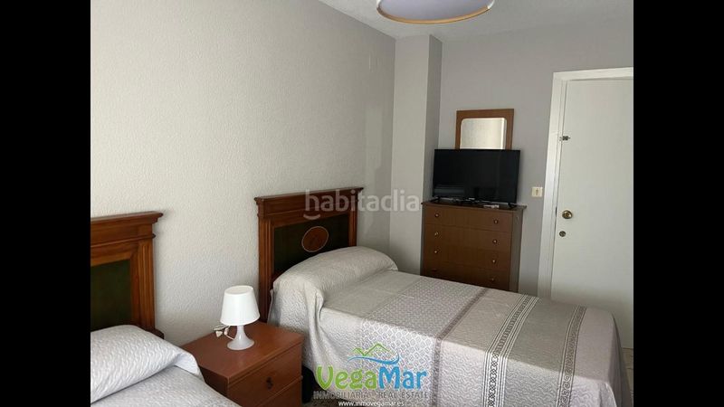 Foto 77ec307a-d719-413f-a7f9-e5b03e32cd10. Rent flat in Almuñecar centro Almuñécar