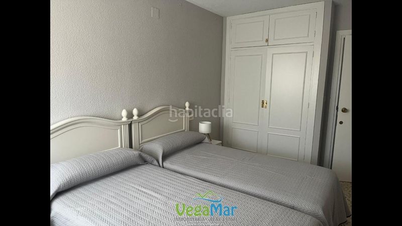 Foto e23bb217-1a4e-450b-86f6-2330e2187ff3. Rent flat in Almuñecar centro Almuñécar