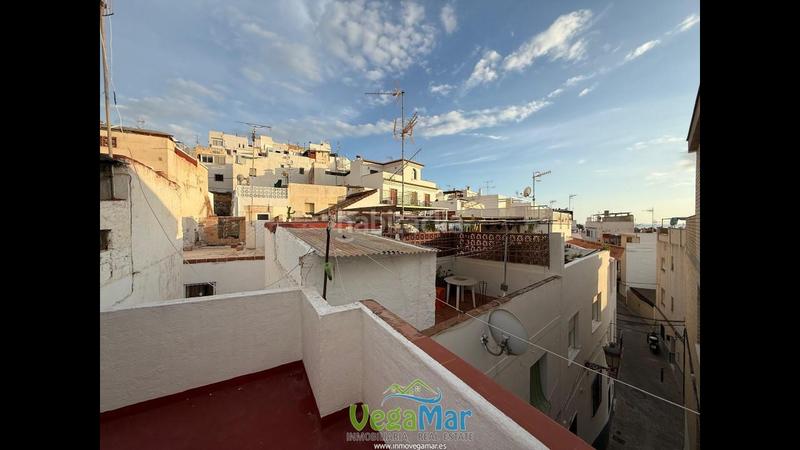 Foto 48537e9f-3a88-4587-92f0-26541050981e. Casa en Almuñecar centro Almuñécar