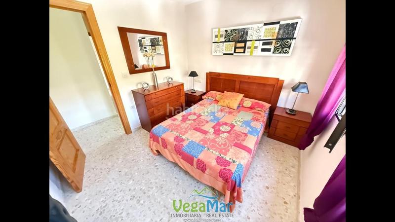 Foto f8cad3c0-984e-4d3b-a7fd-9762c14c7c73. Duplex avec parking dans Almuñecar centro Almuñécar