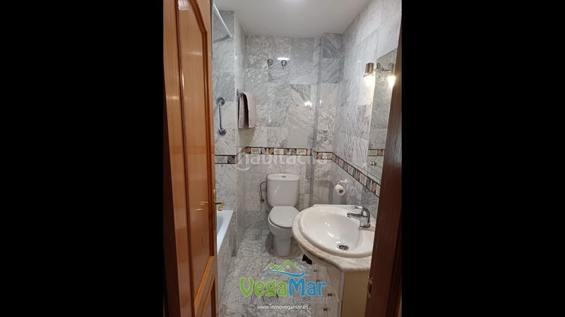 Foto 809a8abb-02a0-4116-879c-4ddb64fd98ea. Lloguer dúplex a Almuñecar centro Almuñécar