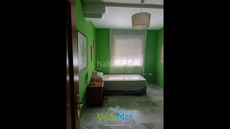 Foto bed5f1c1-9abd-40a9-b834-6c5b3c82f9f0. Lloguer dúplex a Almuñecar centro Almuñécar