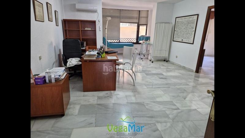 Foto 38d33b54-b9c8-4018-bd46-d2bf289a586d. Appartement dans Almuñecar centro Almuñécar