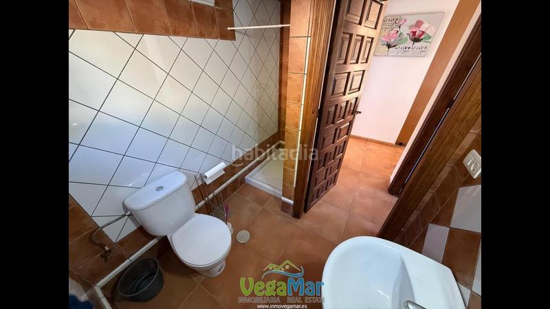 Foto c84df6fa-2b4d-4847-928c-cadaaa2cfd01. Masia amb piscina a Otívar