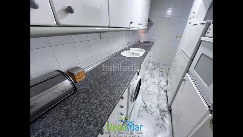 Foto 68aaf7f4-d488-4840-802e-95a6e4ba6aa1. Piso en Almuñecar centro Almuñécar