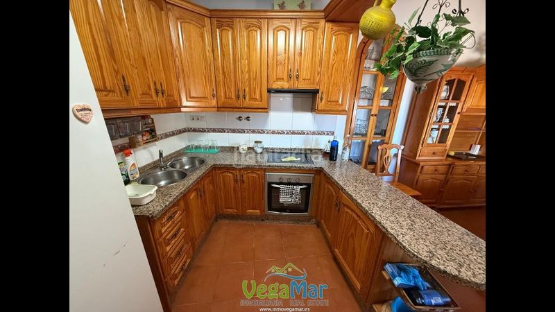 Foto 472ead73-e0eb-437d-9ca8-0eaab6bc27d2. Casa amb aparcament piscina a Cotobro Almuñécar