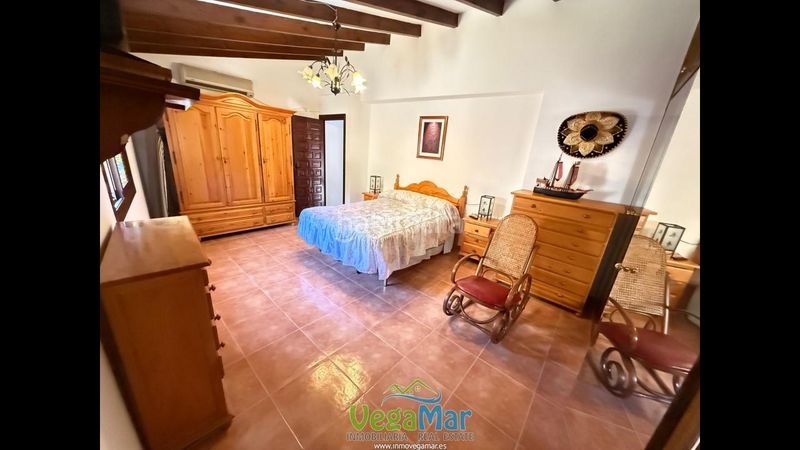 Foto 38ada2ad-d6df-4b28-8551-809f47069fd5. Casa amb aparcament piscina a Cotobro Almuñécar