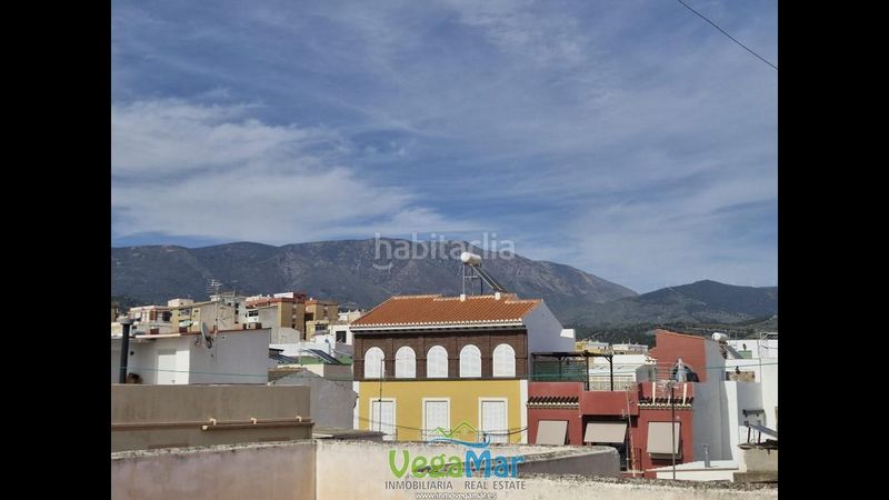 Foto d55a78ae-b1ac-4620-860e-904469064acb. Casa amb aparcament a Motril ciudad Motril