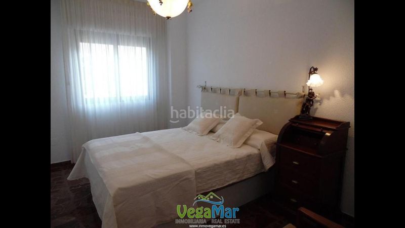 Foto 1465acba-e9ed-44bd-954d-052e457810e8. Piso en Almuñecar centro Almuñécar