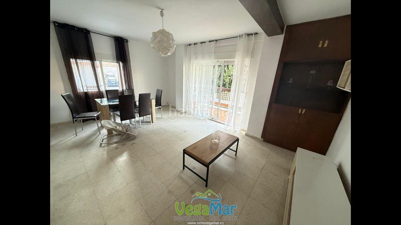 Foto 90a62b6e-f166-4306-8e76-8150149525a1. Rent flat in Velilla - Velilla Taramay Almuñécar