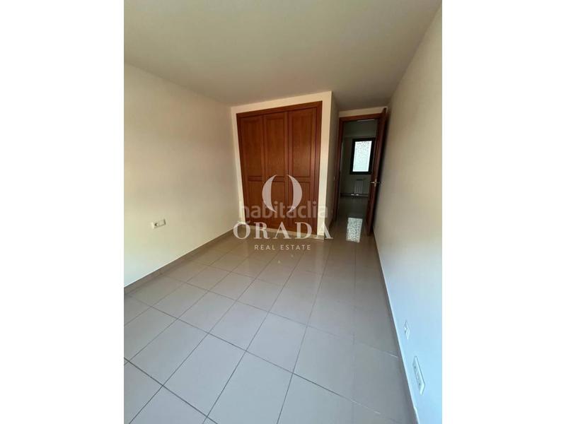 Foto f56363e0-bfc9-4a91-9755-f037efb54f05. Location appartement avec chauffage parking dans Centro Andorra la Vella