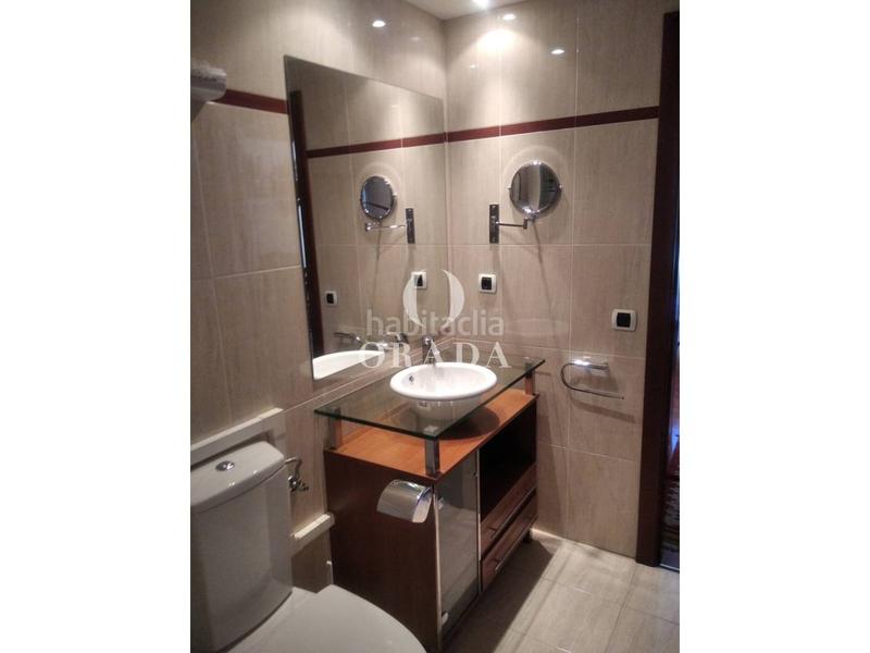 Foto f6a6ff50-5b3e-45ce-82dd-222d8e4c153a. Etagenwohnung mit heizung parking in Vila Encamp