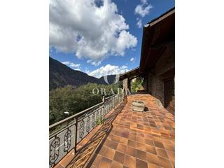 Chalet  De la comella. Chalet unifamiliar en venta en la comella