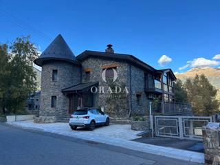 Miete Chalet in La Massana. Hermoso chalet unifamiliar en alquiler