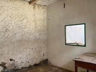Casa adossada a Calle josé antonio primo de rivera 57. Eva barba