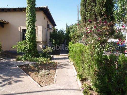 Foto 677b09af-8128-43e0-9266-c1b725f0695a. Xalet amb calefacció aparcament a L´Olivera Palma de Mallorca