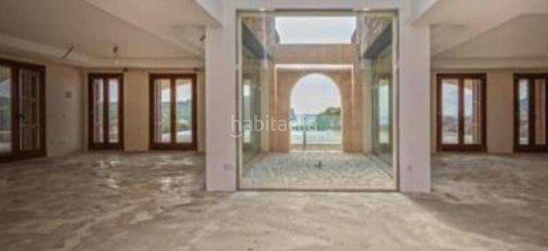 Foto b990b709-3353-4f24-9789-0162f77632a5. Mas avec cheminée parking piscine dans Es Camp de Mar Andratx