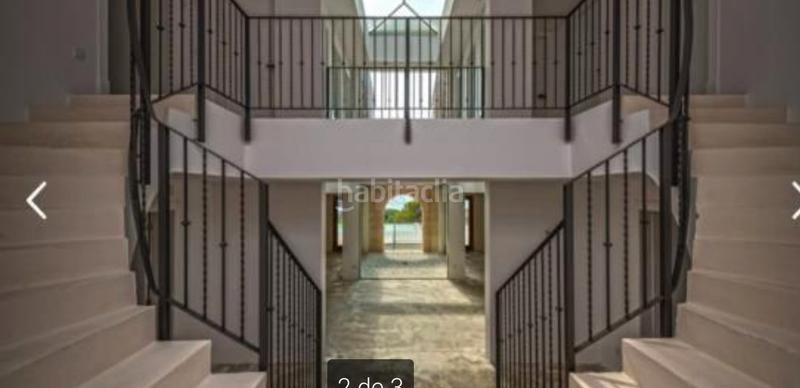 Foto f5a9a82c-83b4-40c1-910b-adde17a1f8f5. Mas avec cheminée parking piscine dans Es Camp de Mar Andratx